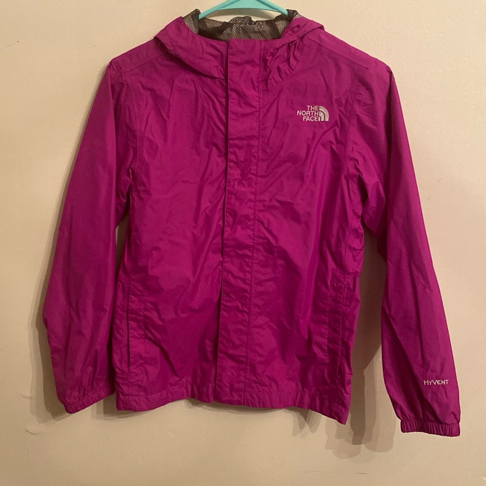 Girl’s pink NorthFace jacket size 10-12M